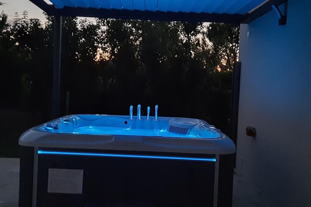 Villa Drome Jacuzzi La Maison D'A Cote Chatuzange-le-Goubet Zewnętrze zdjęcie